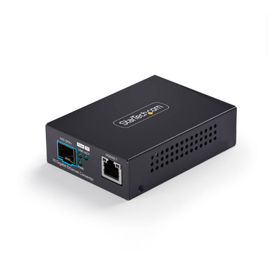 StarTech Convertisseur de médias fibre Multi-Gigabit 10GBE SFP+, 10G/5G/2,5G/1G/100M RJ-45 vers 10GBASE-X SFP+, mode unique, multi-mode, trames Jumbo 16K, TAA