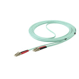 Câble à fibre optique multimode OM4 LC/UPC StarTech.com de 7 m (23 pi)