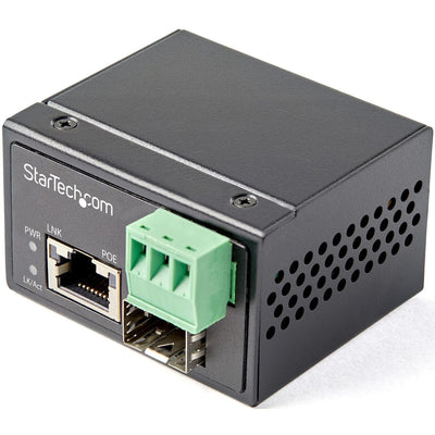 StarTech.com PoE+ Industrial Fiber to Ethernet Media Converter 30W - S